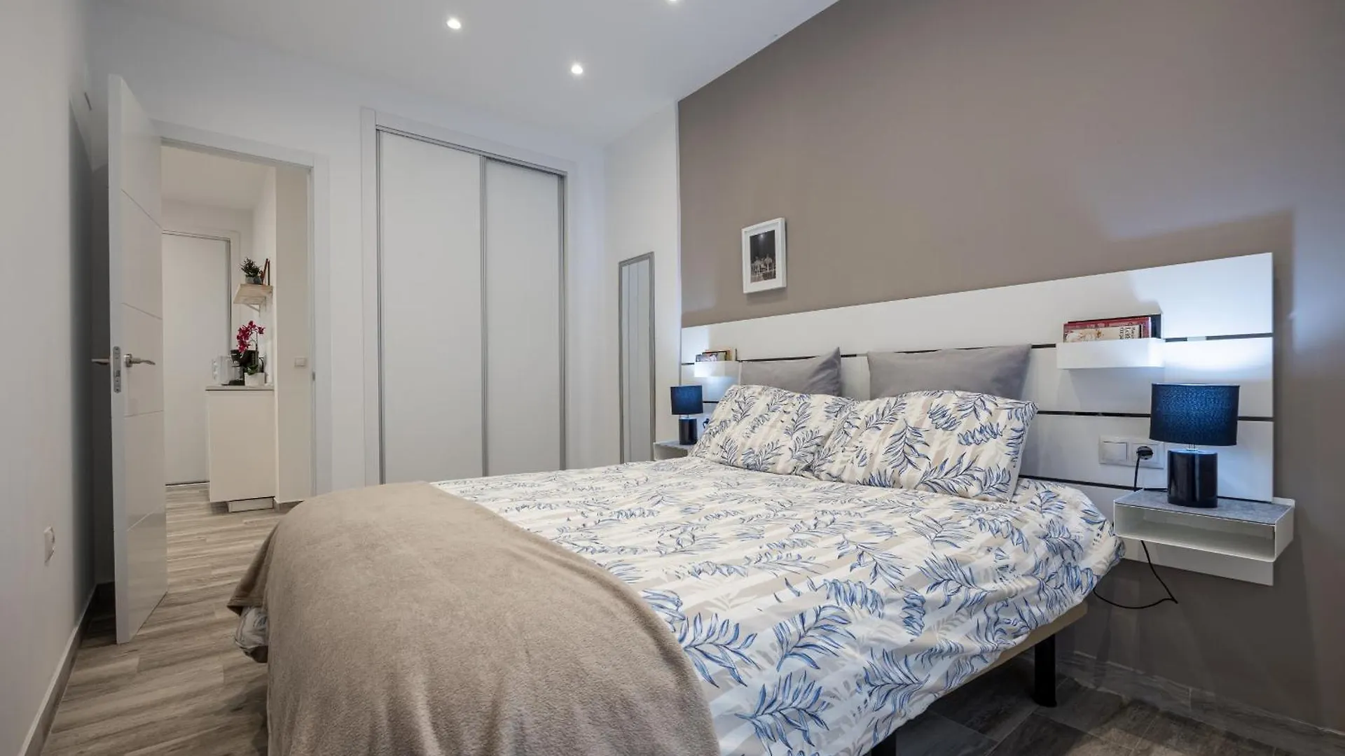 Apartamento Oviedo Puerto Fuengirola