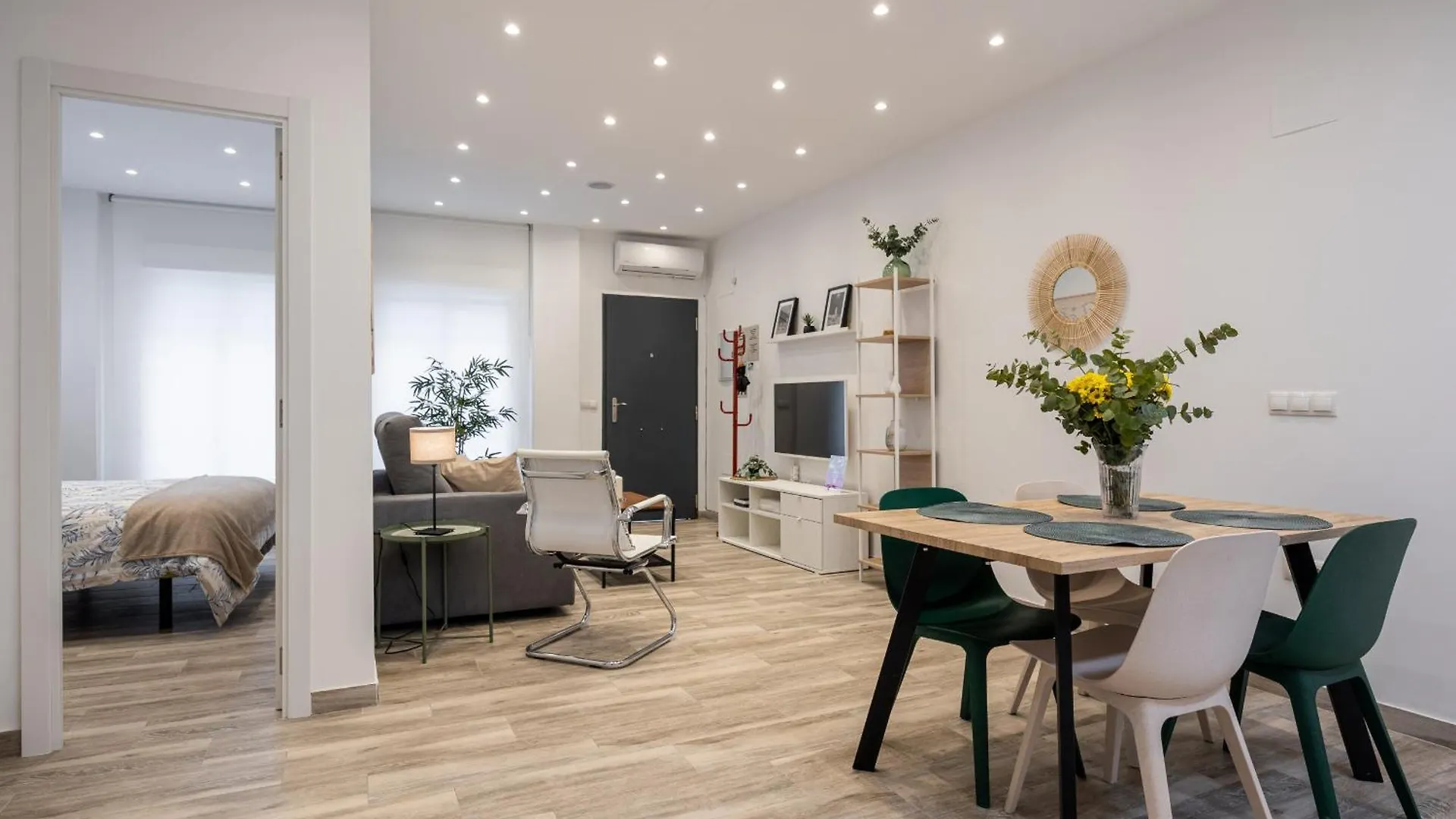 Apartamento Oviedo Puerto Fuengirola